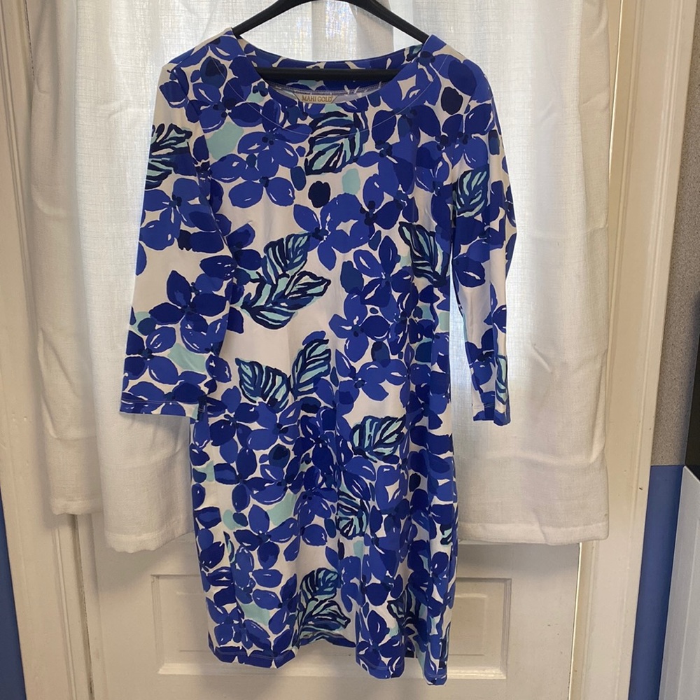 💙EUC Comfy and cool stretchy floral dress